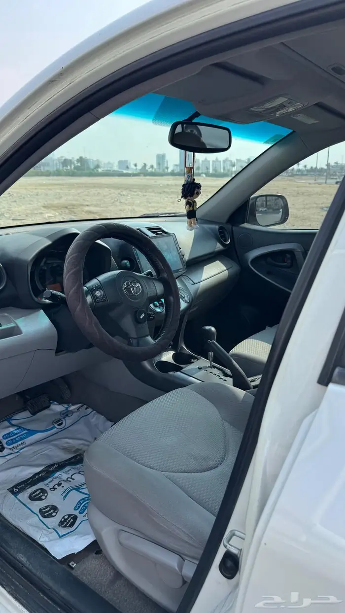 للبيع راف فور 2012 لميتيد دفع رباعي مالك اول 6