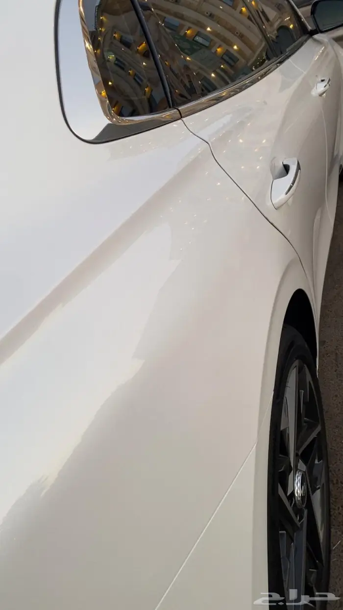 ازيرا ابيض وكاله 2023 41