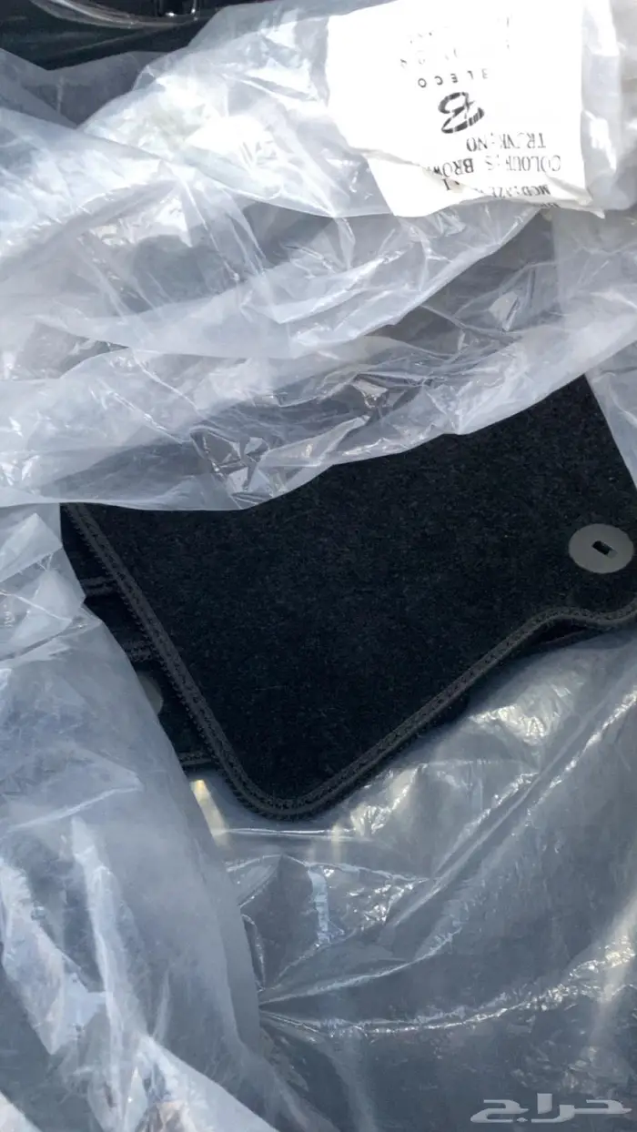 ازيرا ابيض وكاله 2023 36