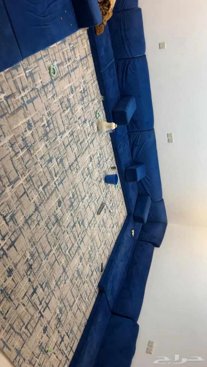 للبيع جلسة ارضية  فرشة طاولة شاشة 1