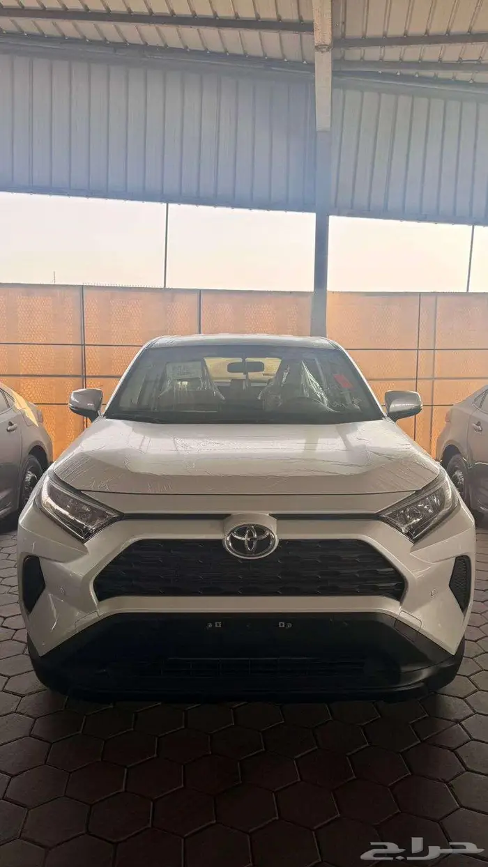 تويوتا راف فور استاندر دفع امامى موديل 2025 1