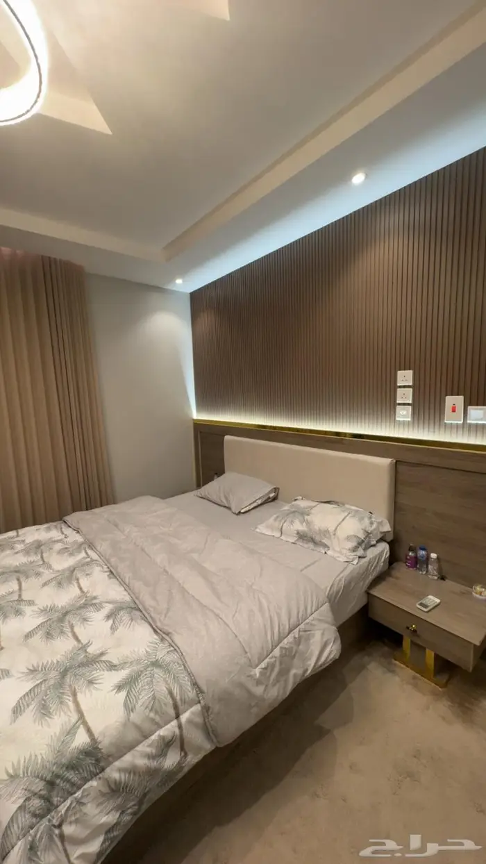 شقة ايجار للتقبيل بأثاثها 0