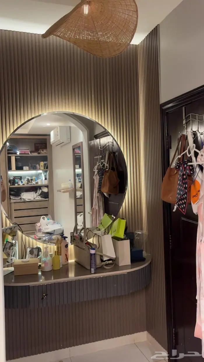 شقة ايجار للتقبيل بأثاثها 1