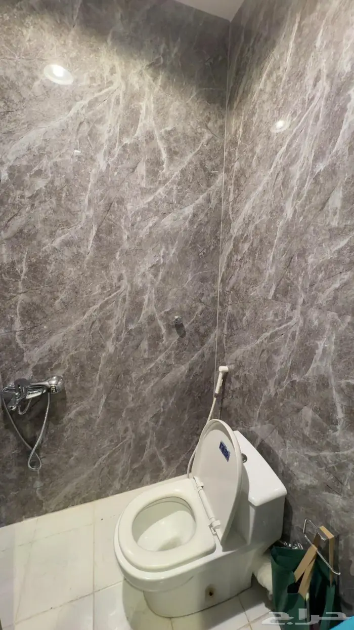 شقة ايجار للتقبيل بأثاثها 11