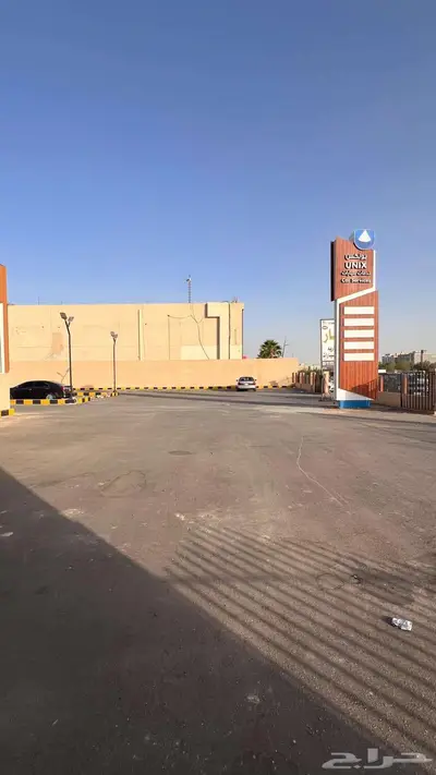 مجمع تجاري للإيجار - حي القادسية index