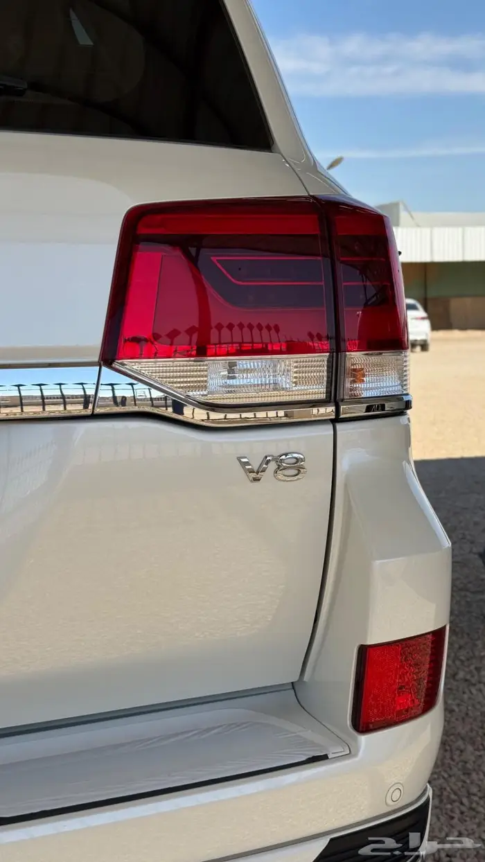 لاندكروزر جي اكس ار 2020 GXR سعودي تورنق عداد 83 الف 23