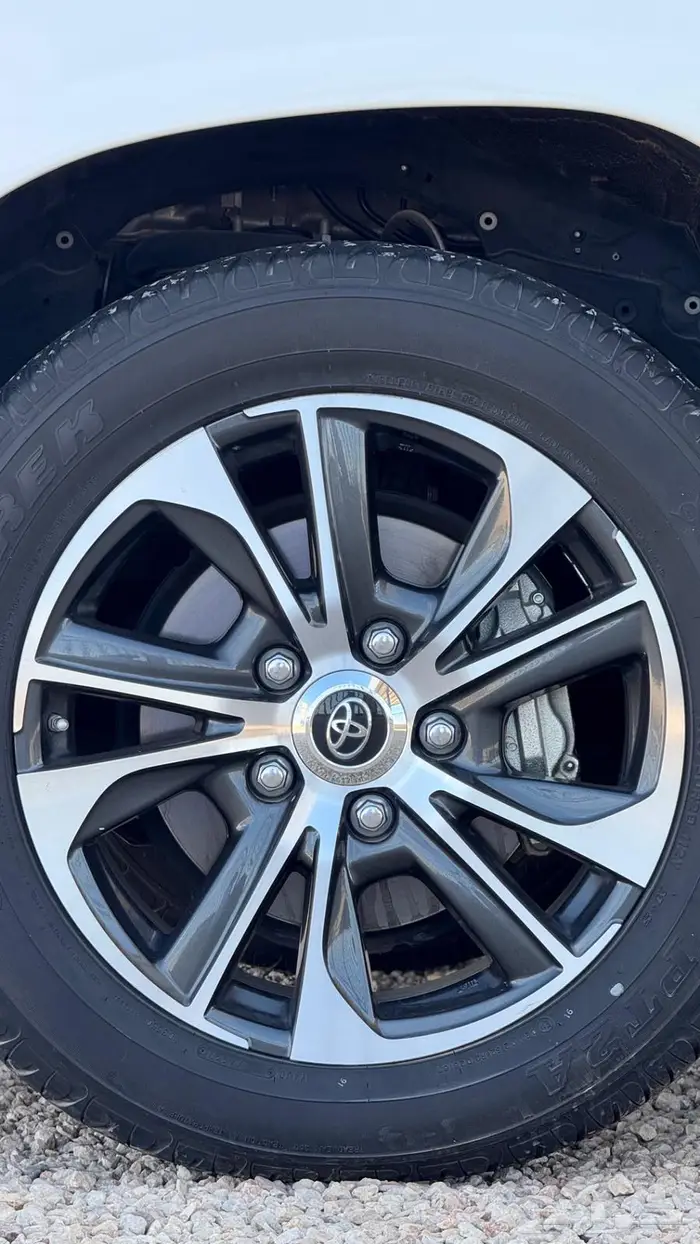 لاندكروزر جي اكس ار 2020 GXR سعودي تورنق عداد 83 الف 31