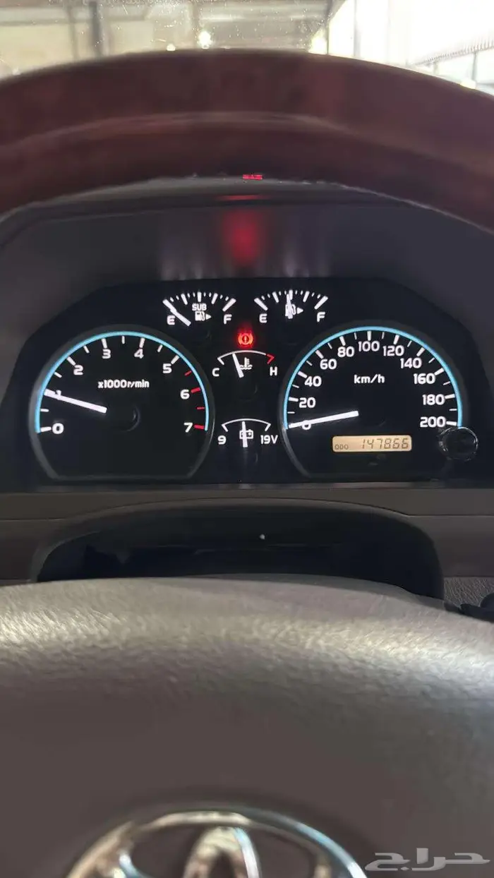 تويوتا شاص 2015 فل كامل بريمي 26