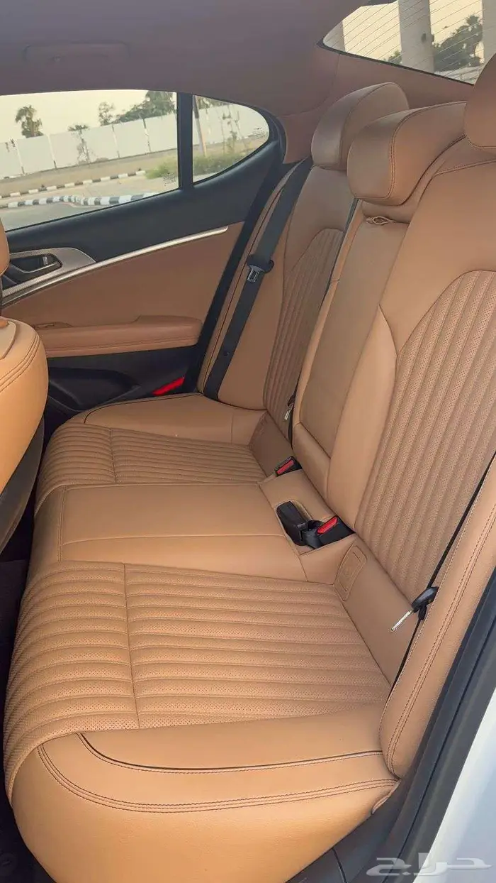 جنسس G70 2021 نظيفة جدا بودي وكالة شبه جديد بطاقة جمركية 28