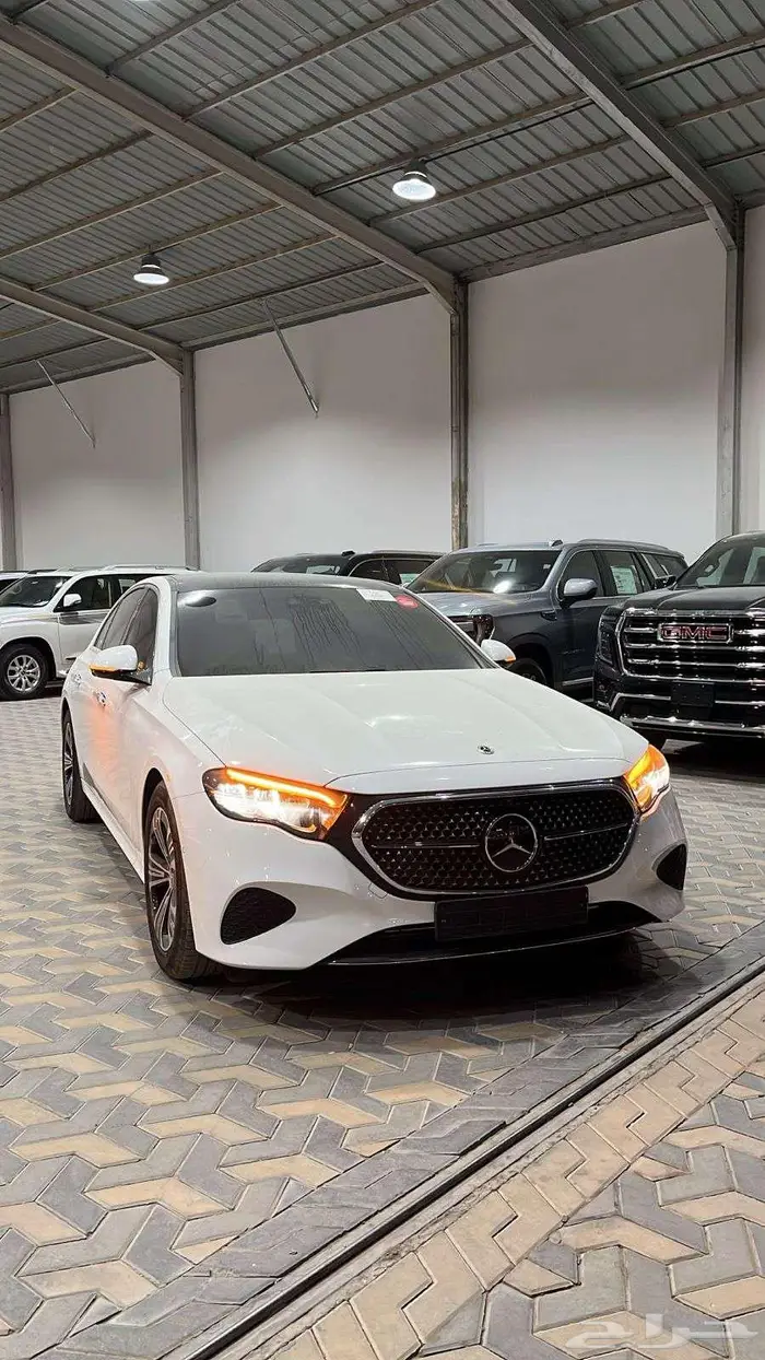 مرسيدس E200 الماني وارد خليجي موديل 2025 5