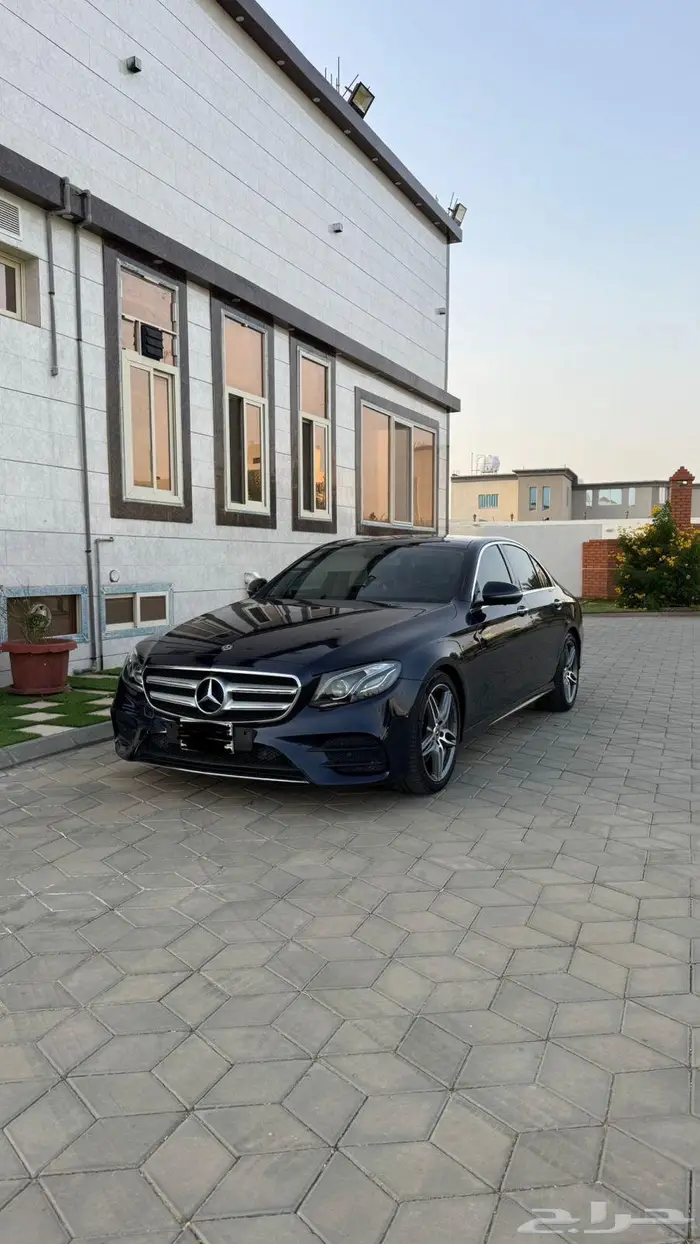 مرسيدس E300 موديل 2019 للبيع 11