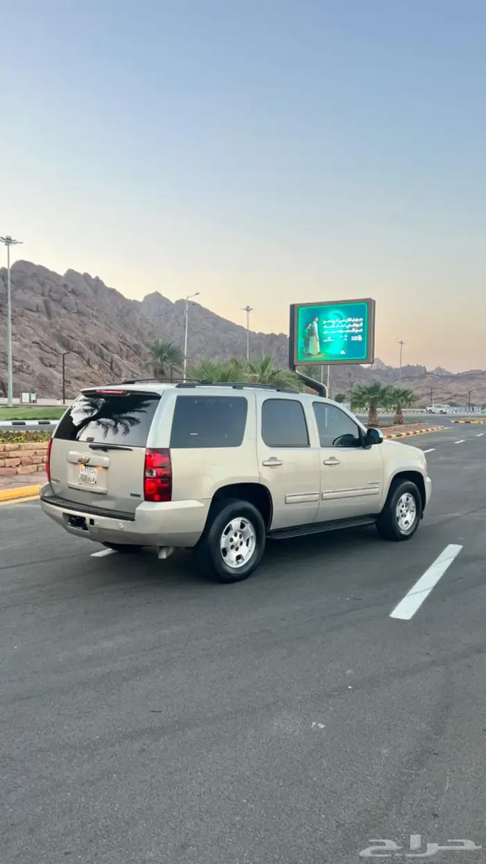 تاهو ذهبي دبل 4