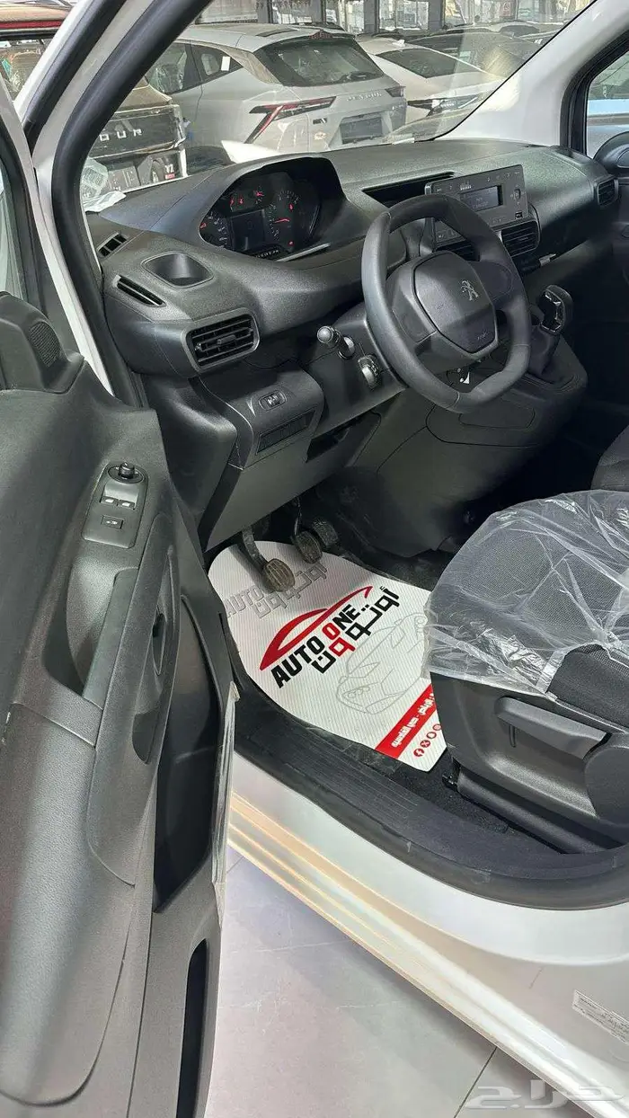 بيجو بارتنر 2024   شريكك المثالي في العملك اليومي 11