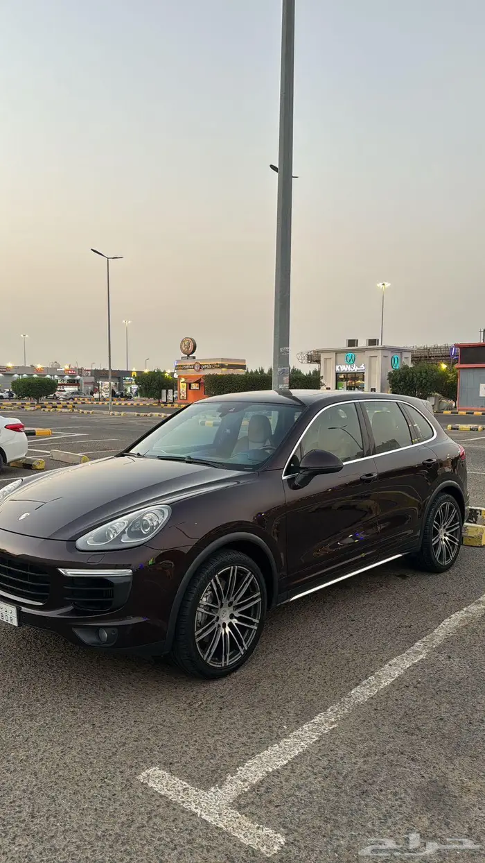 للبيع بورش كايين S موديل 2016 1