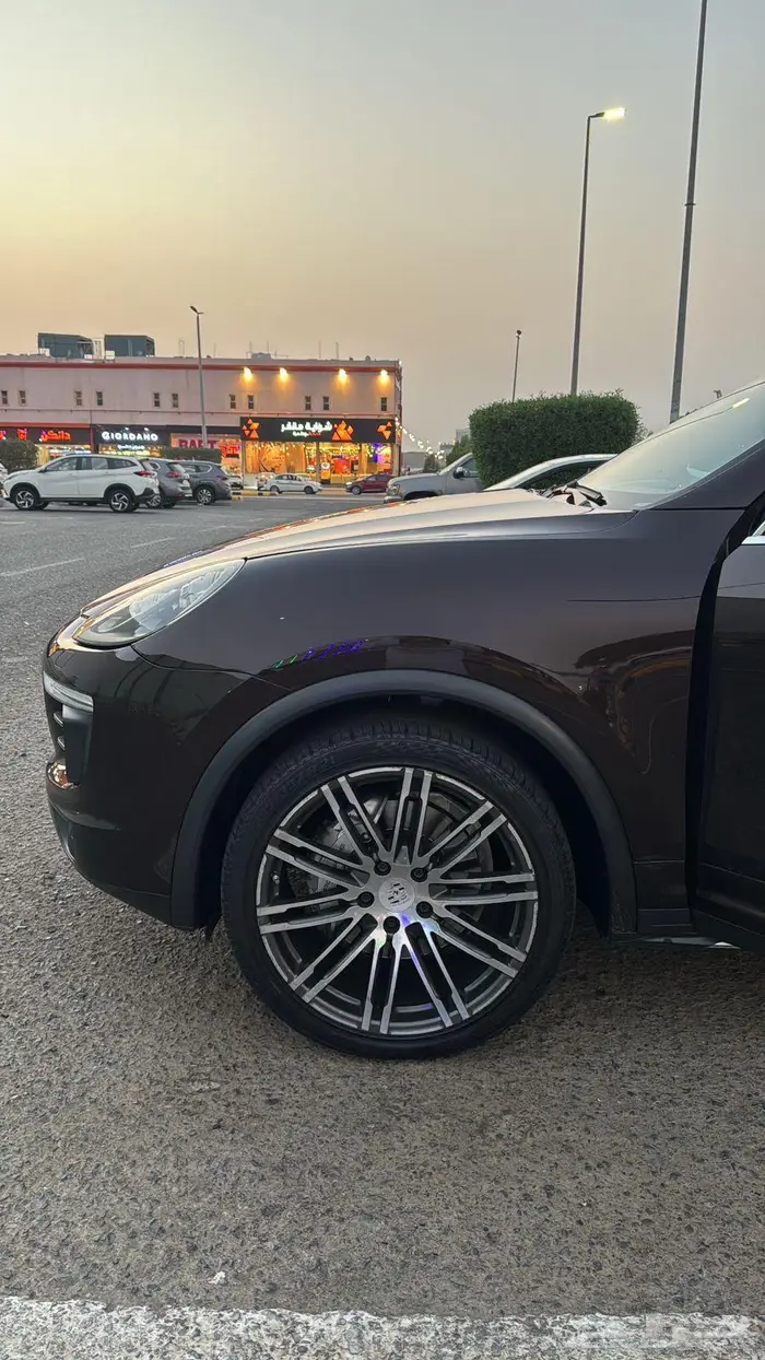 للبيع بورش كايين S موديل 2016 4