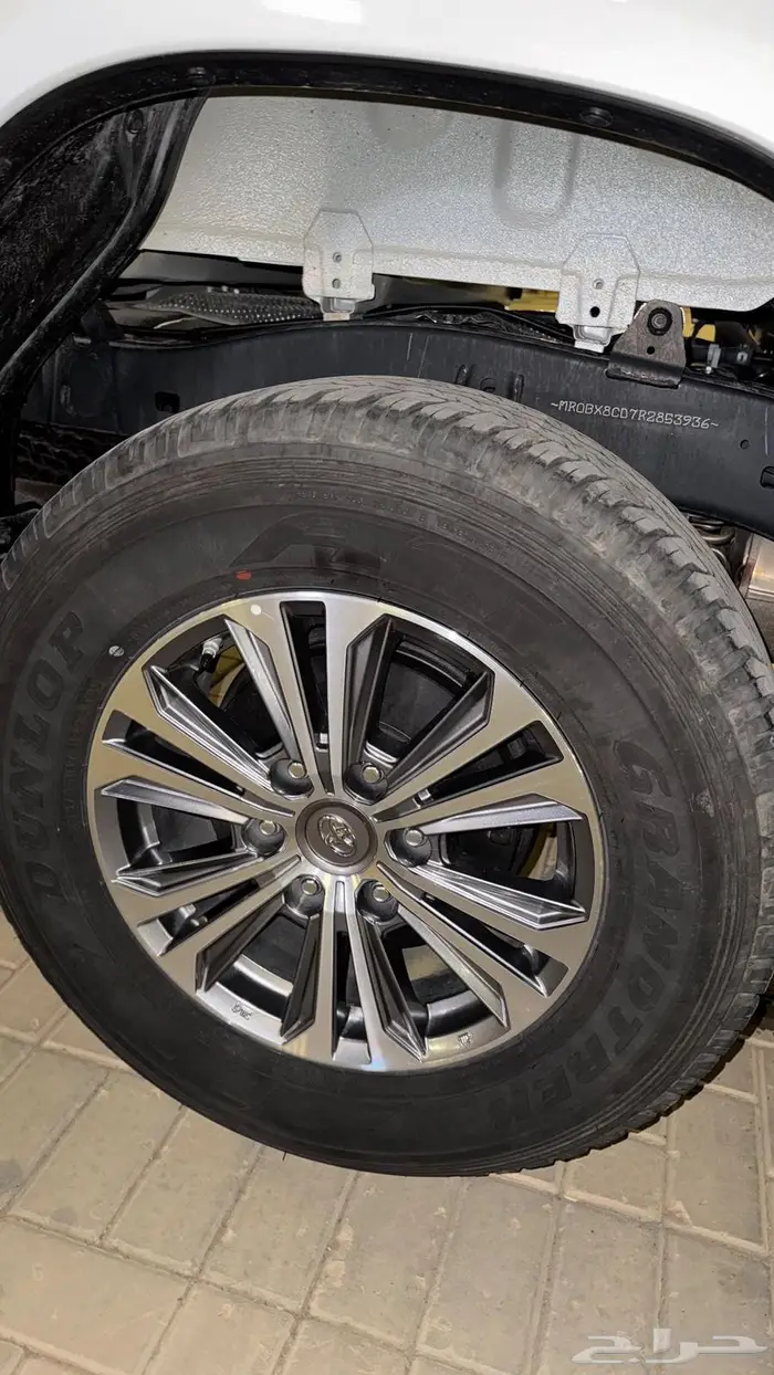 هايلكس 2024 فل كامل دبل بنزيم 13