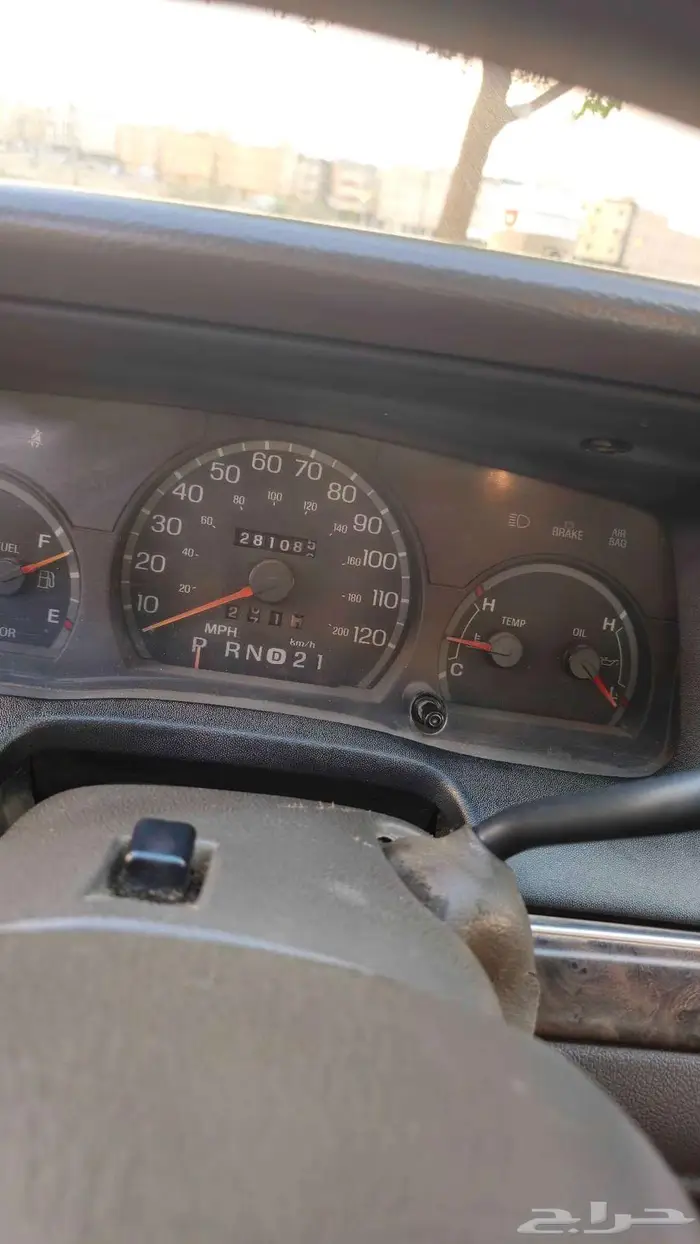 فورد كراون فكتوريا 1999 مستدخم للبيع 8