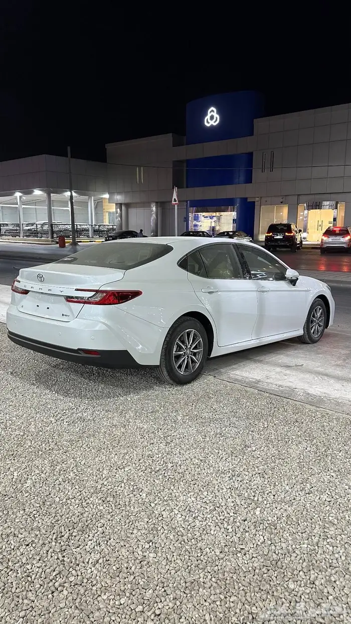 كامري ستاندر فئة ( E) سعودي 2025 5