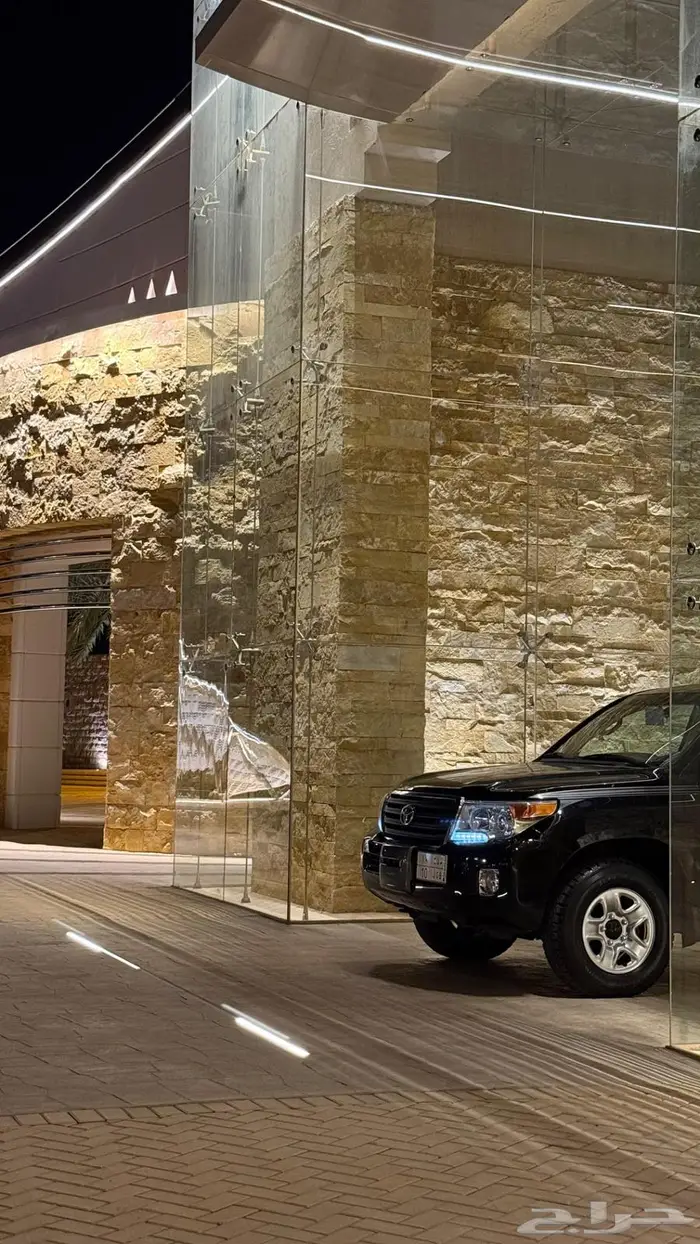 هدد 2014 سبير علاق وارد قطر اسود 14