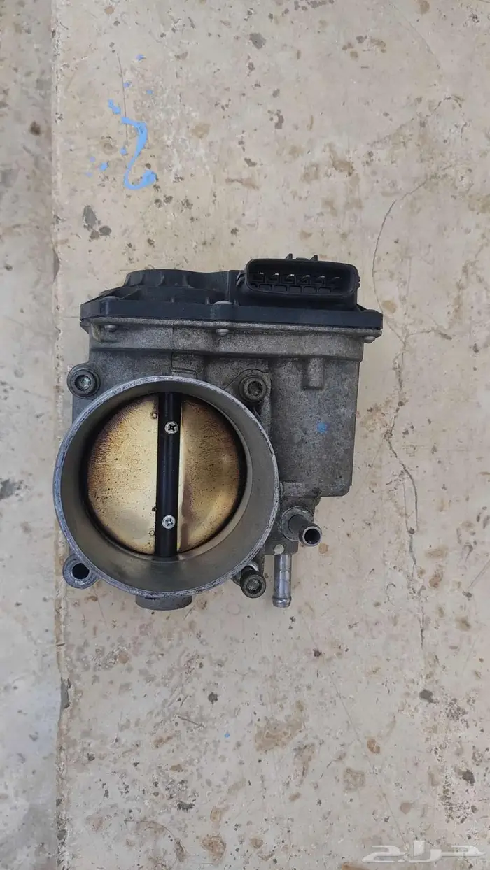 قطع غيار مستخدم نيسان بلاتنيوم2014 3