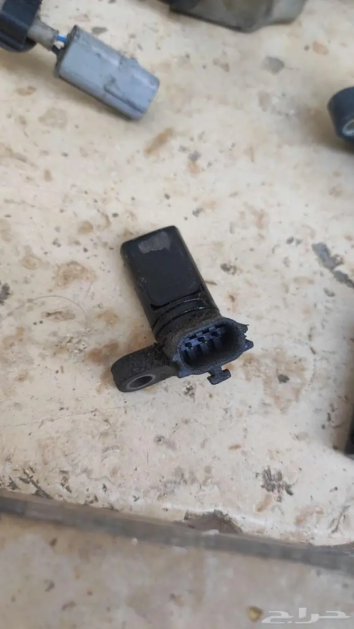 قطع غيار مستخدم نيسان بلاتنيوم2014 5