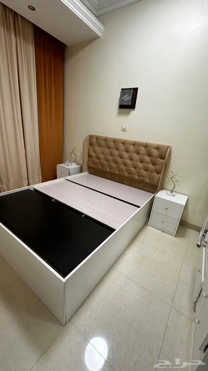 سرير وتسريحه وكمدينه 2 1