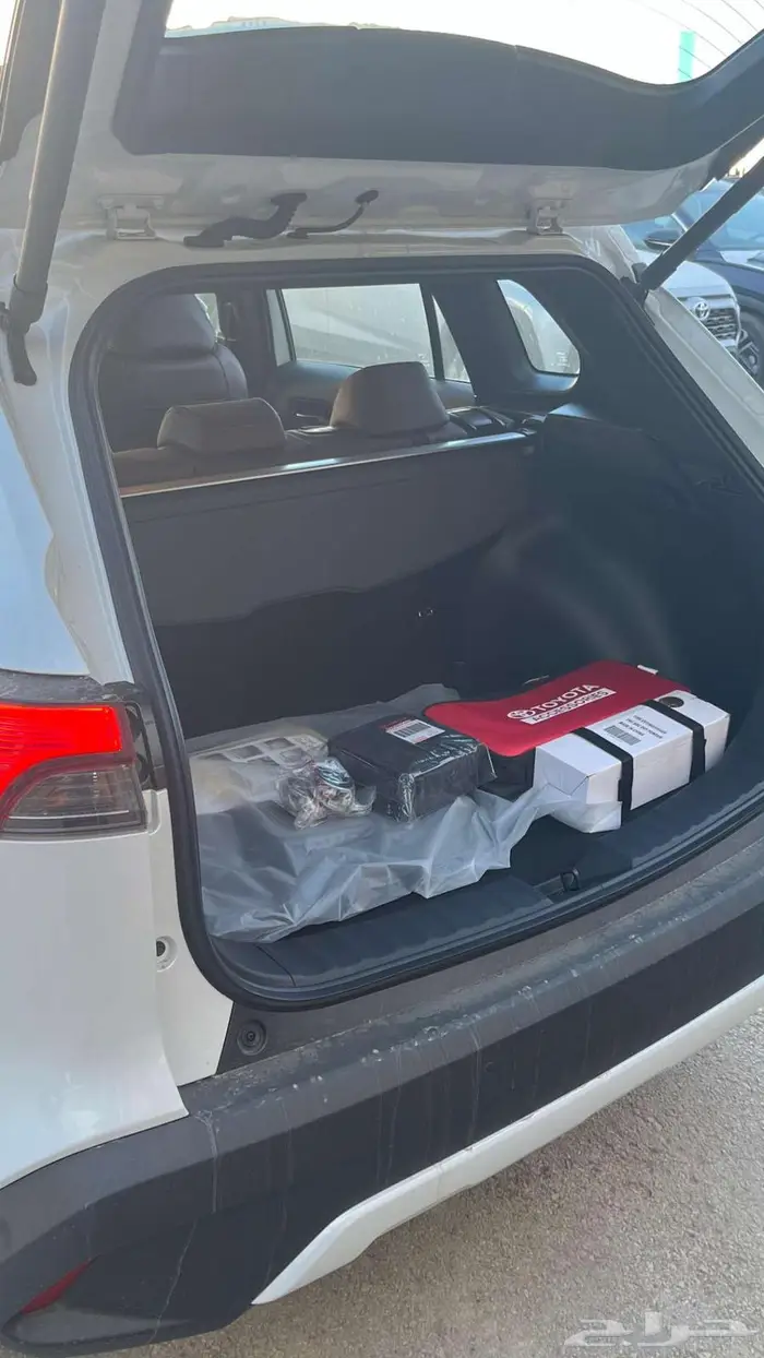 تويوتا كورورلا كروس LTD هايبرد 2025 - عرض بنك الراجحي 13