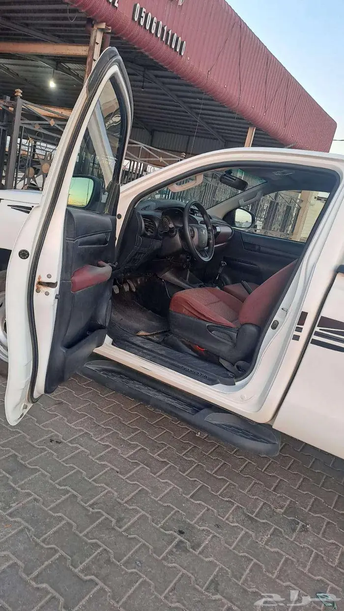 تويوتا هايلكس 2022 8