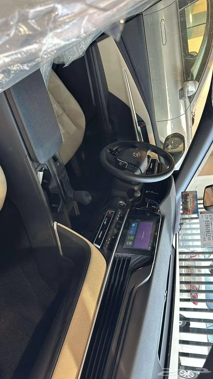 تويوتا كامري ستاندر بنزين 2025 11