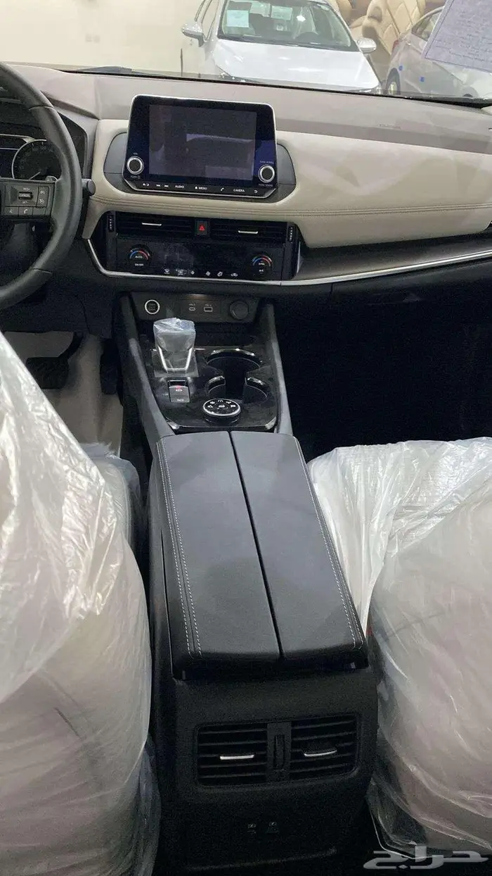 نيسان اكس تريل 7 راكب دبل موديل 2026 كاش - بنك 8