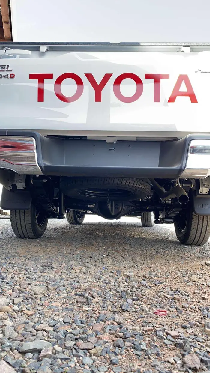 تويوتا هايلوكس ديزل غمرتين كاش و عروض التموييل 2025 5