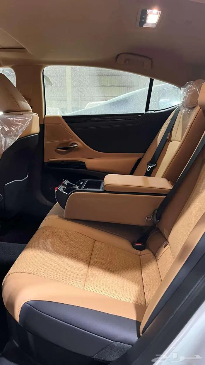 لكزس ES300 AH هايبرد موديل 2025 عرض التقسيط 50 50 بدون ربحيه 8