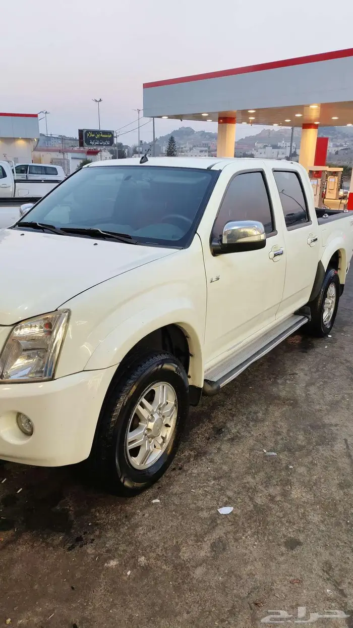 ايسوزو ديماكس للبيع 3