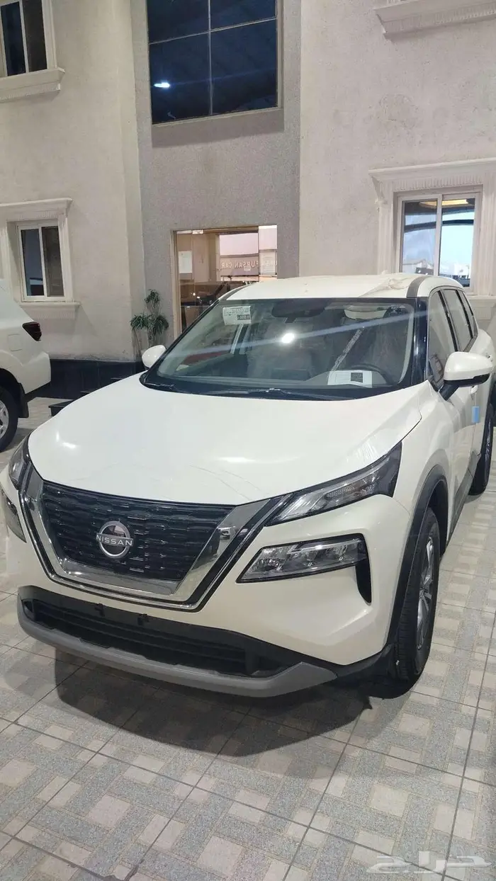 نيسان اكستريل 1