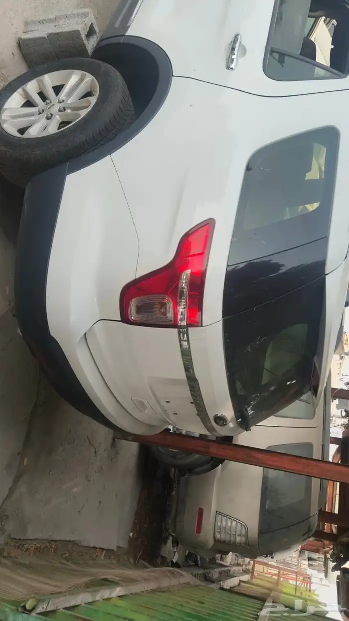 فورد اكسبلور موديل 15 16 السياره تشليح بيع قطع غيار فقط 1