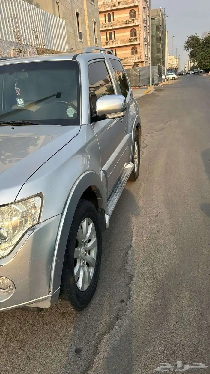 جيب ربع باجيرو 2010 فل كامل 5