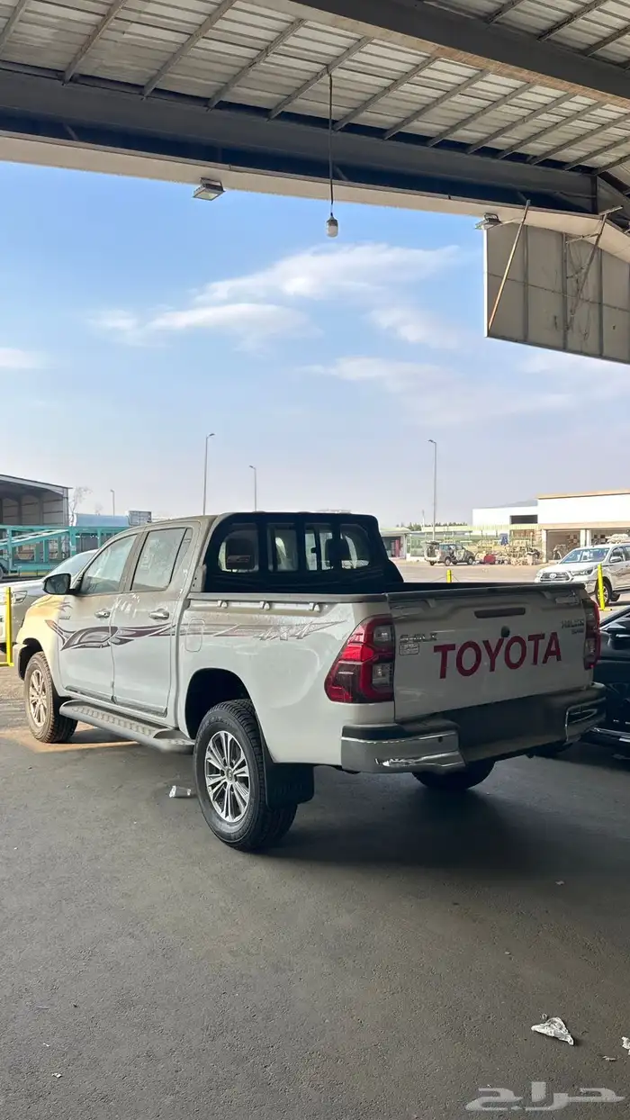 تويوتا هايلكس 2025 غمارتين سوبر بنزين دبل قير عايدي سعودي 4