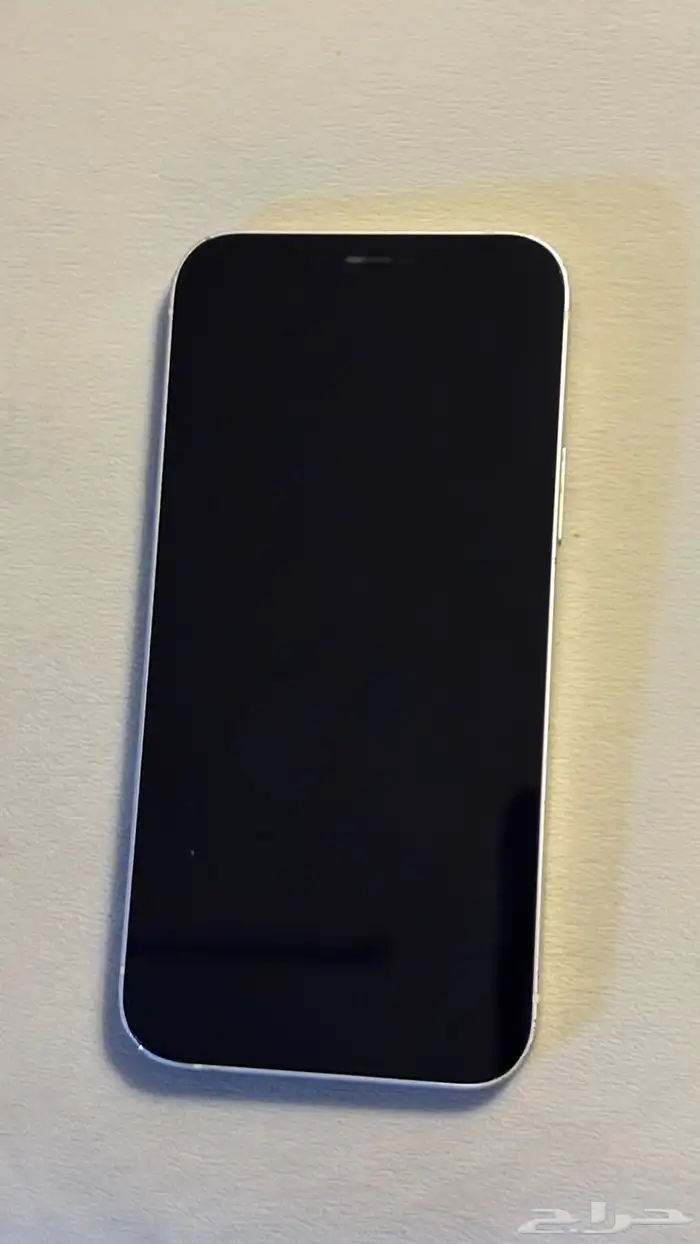 ايفون 12 اللون أبيض السعة 128 البطارية   87 6