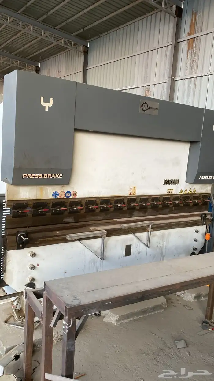 مكاين مقص صاج وثناية صاج ومكابس للبيع شبه جديد صنع 2022 9