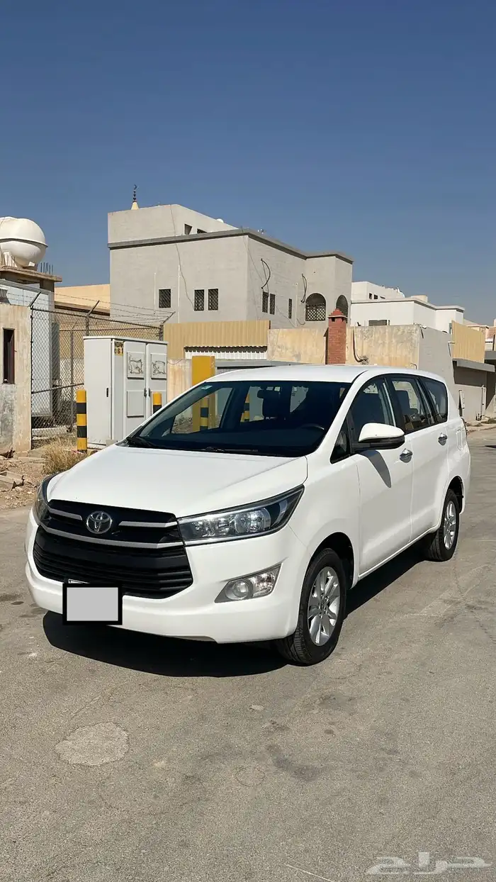 للبيع انوفا 2020 نظيف 1