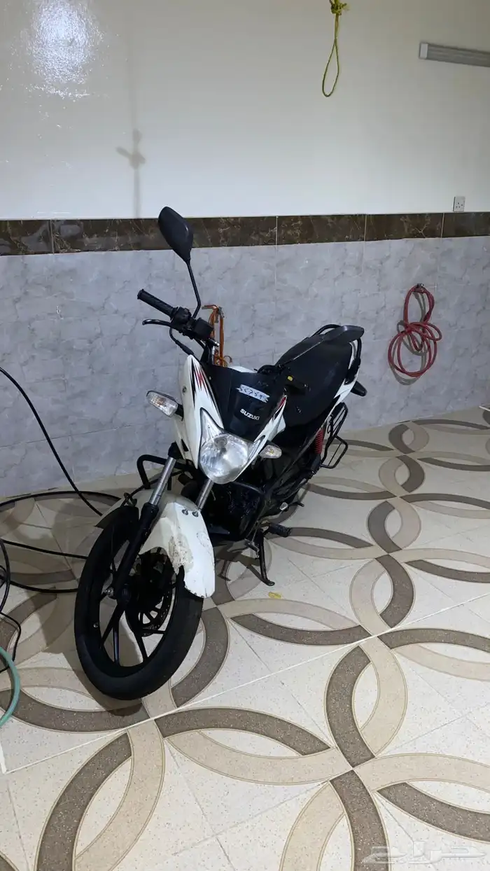 دباب سزوكي م 2015 0