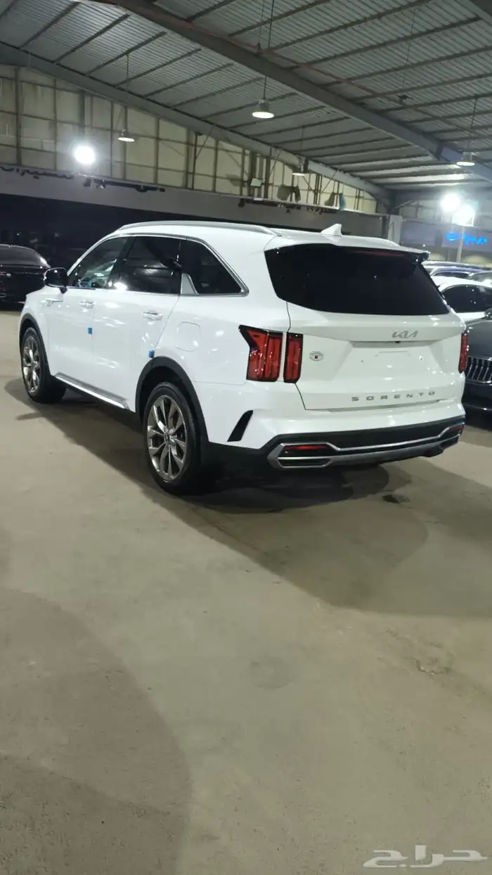 كيا سورنتو ابيض 2022 ديزل بطاقة جمركية وارد كوريا 4