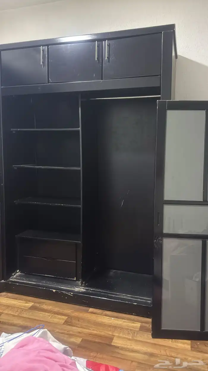 دولاب ملابس 2