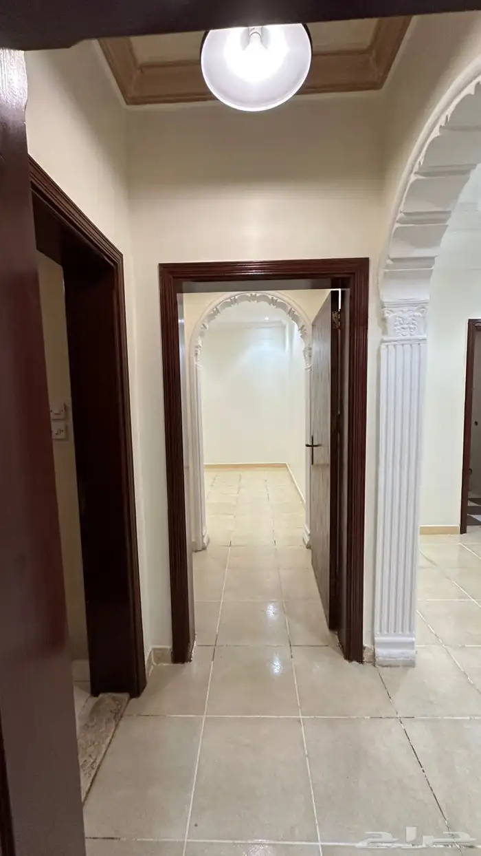 شقة للايجار 5 غرف 2