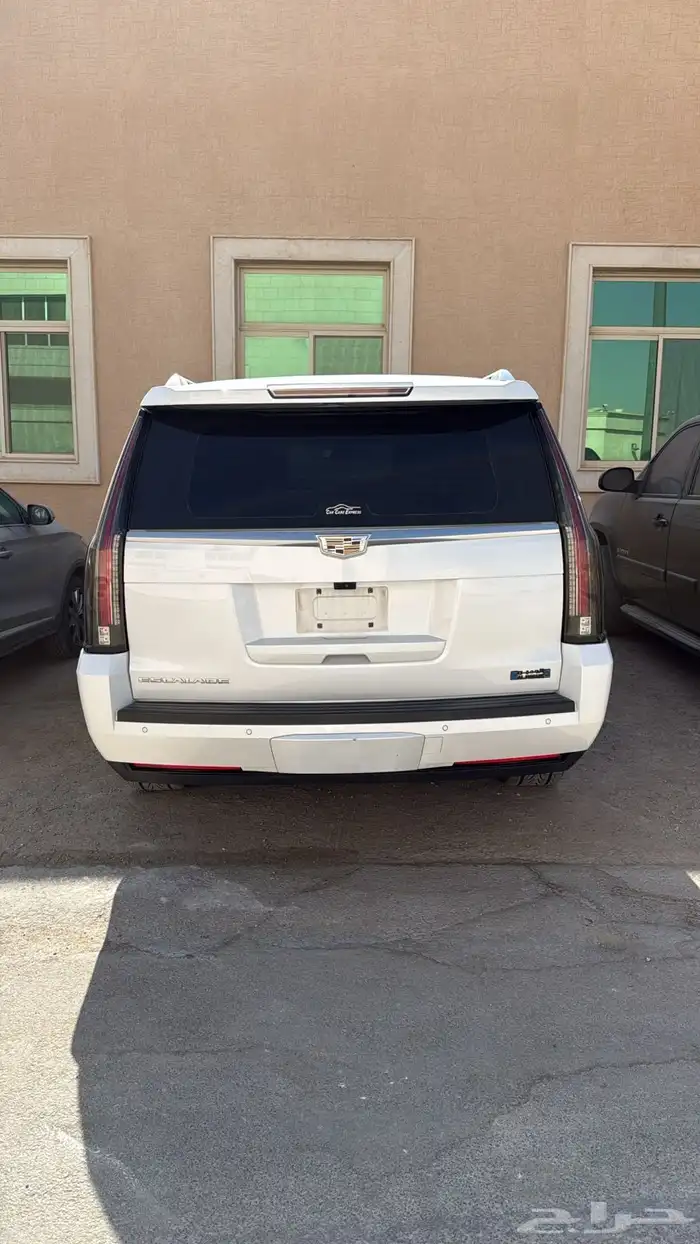 اسكاليد مديل 2017 ممشى قليل 2