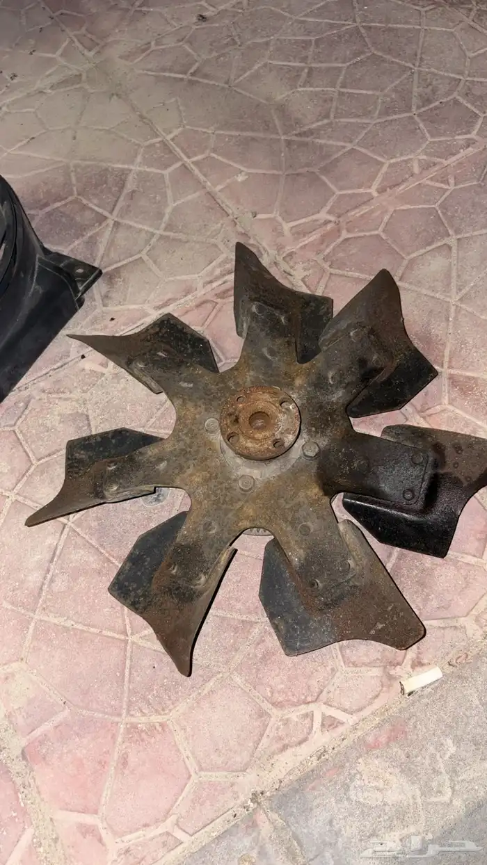 قطع غيار جيب شروكي مديل قديم 4