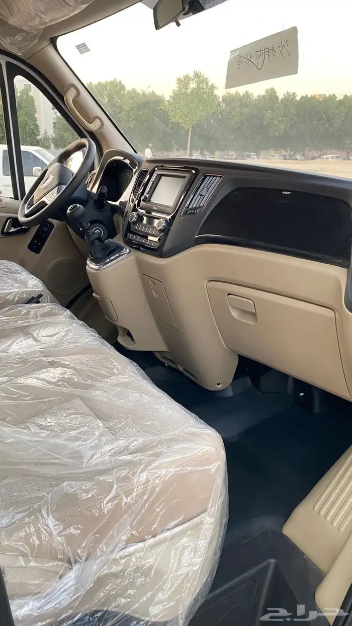 باصات اصفار لم تستخدم للايجار 6