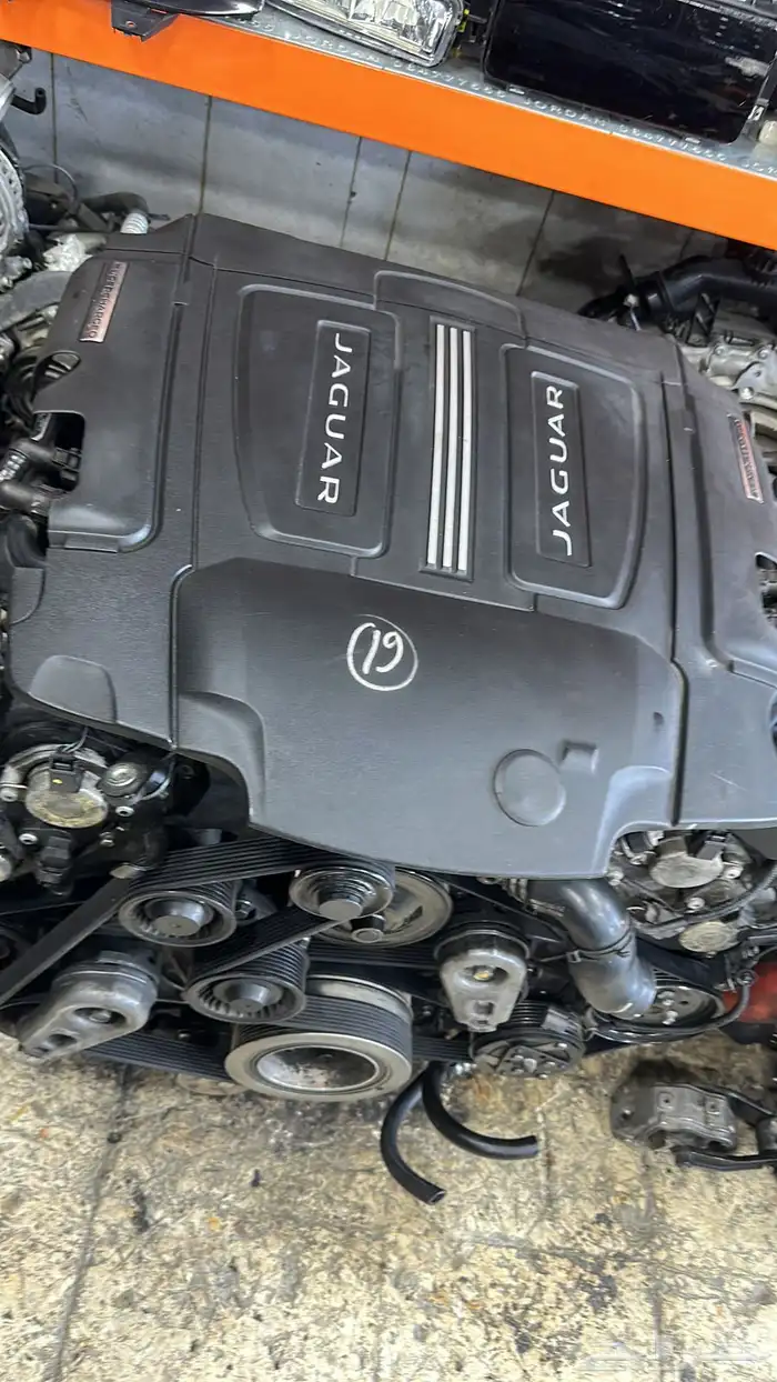 قطع غيار مستورد رنج روفر بجميع فئاتها 20