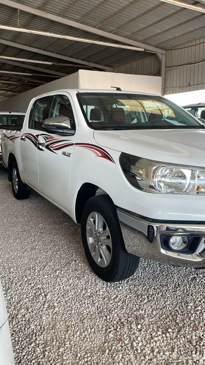 هايلكس بانزين بدون دبل قير تماتيك 4