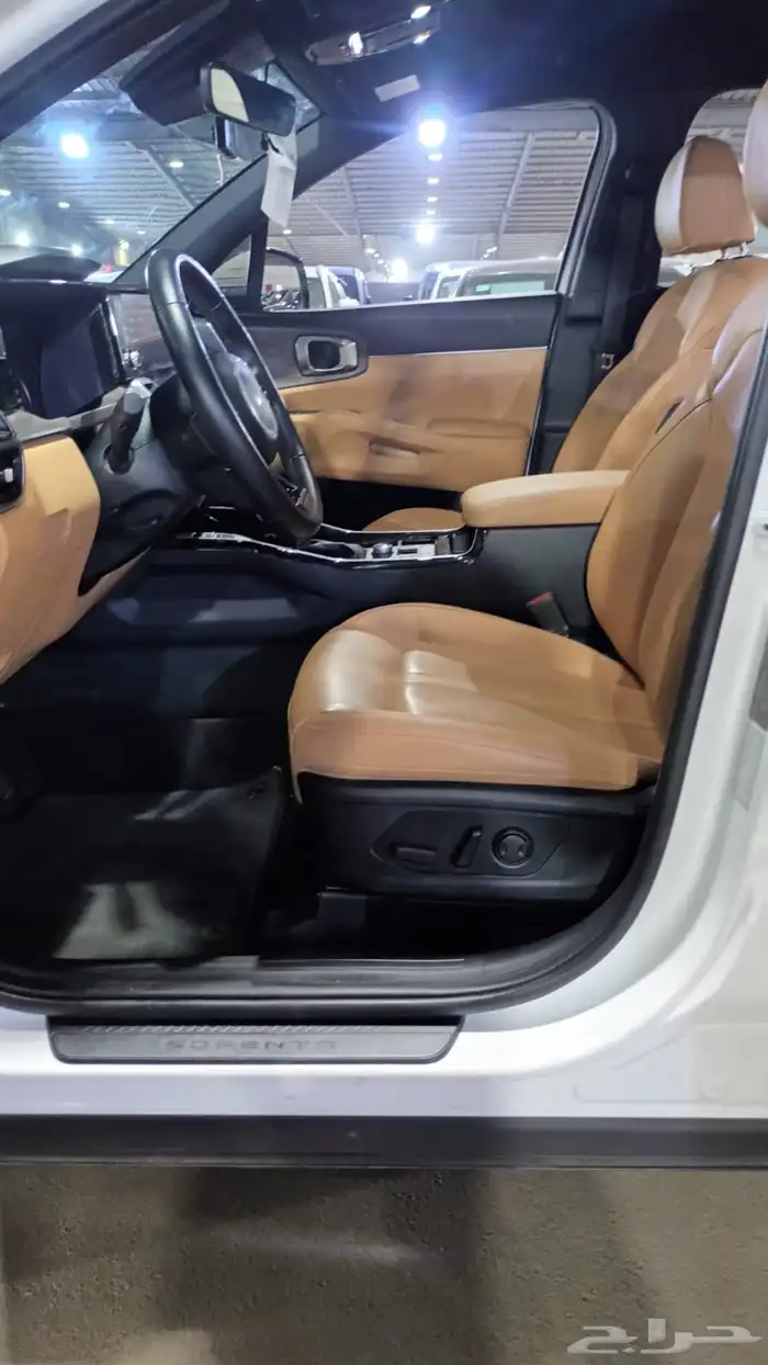 كيا سورنتو ابيض 2022 ديزل بطاقة جمركية وارد كوريا 11